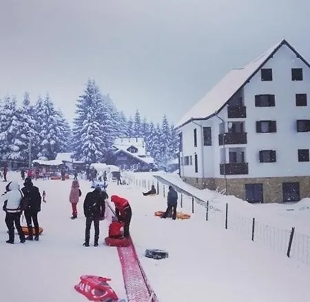 Apartmani Vila Goc 아파트 고츠