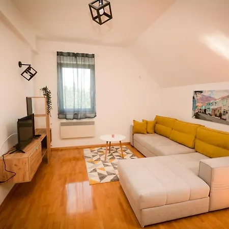 Apartment Apartmani Vila Goc Berg Goč