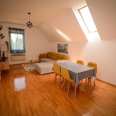 Apartment Apartmani Vila Goc Goc