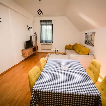 Apartmani Vila Goc Apartment