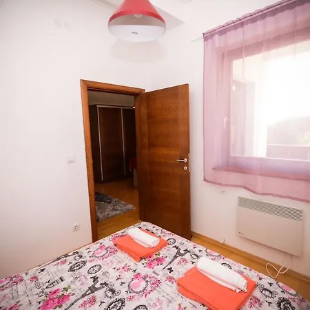 Apartmani Vila Goc